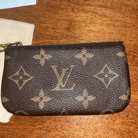 Louis Vuitton Accessories - Louis Vuitton Key Pouch